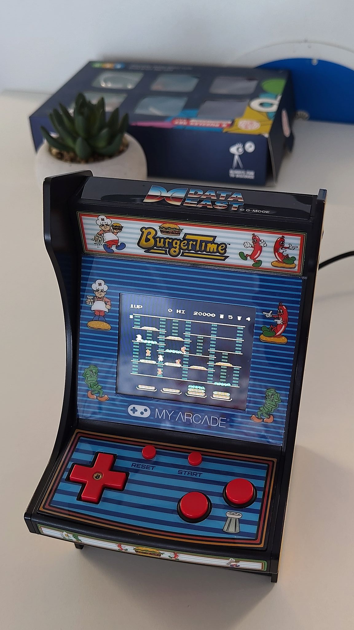 Image has 306648 bytes